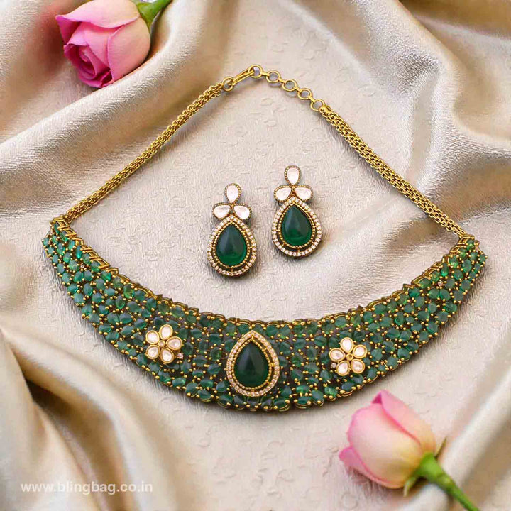 Emerald Elisaie Hasli Victorian Jewellery Set