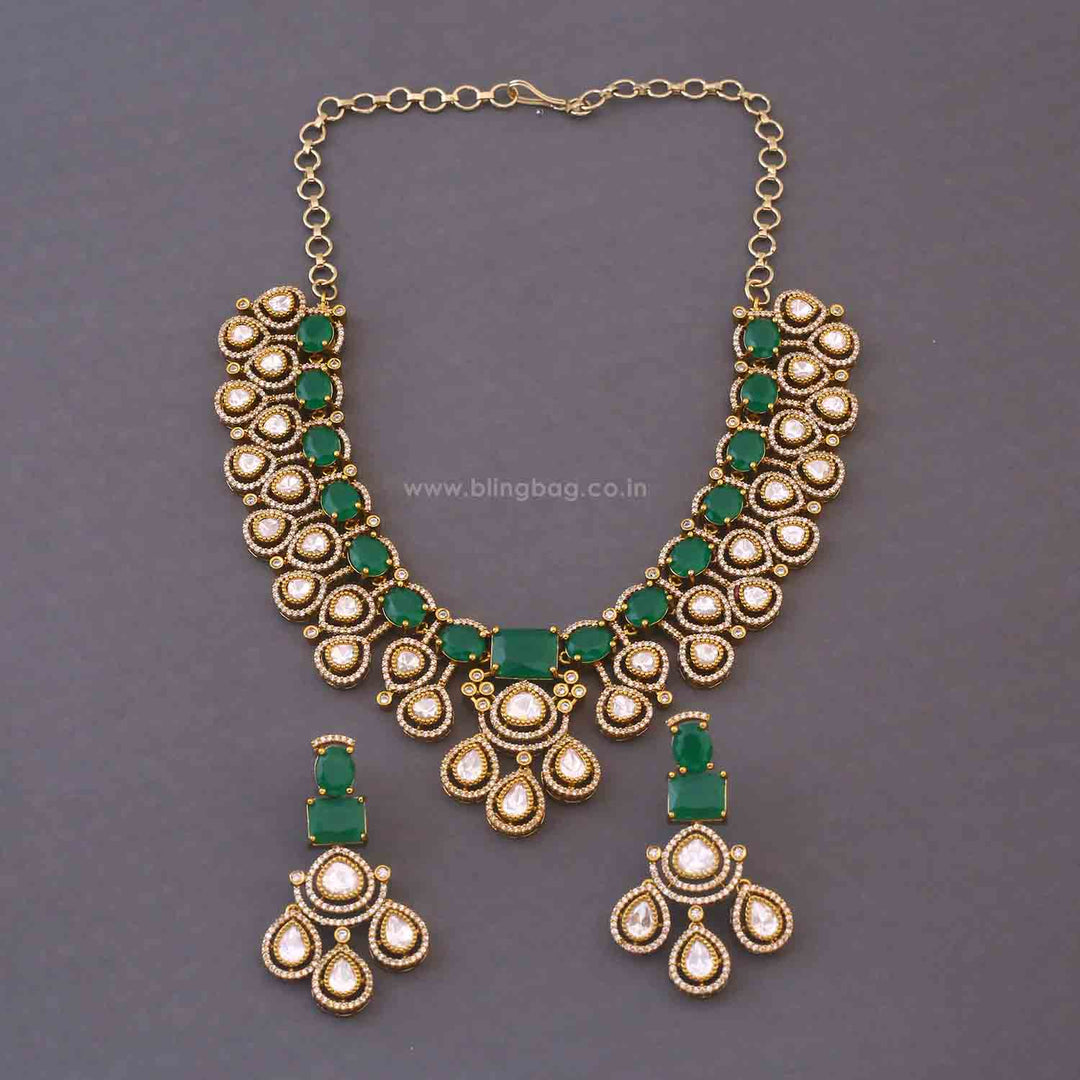 Emerald Elizaveta Victorian Jewellery Set - New Arrival