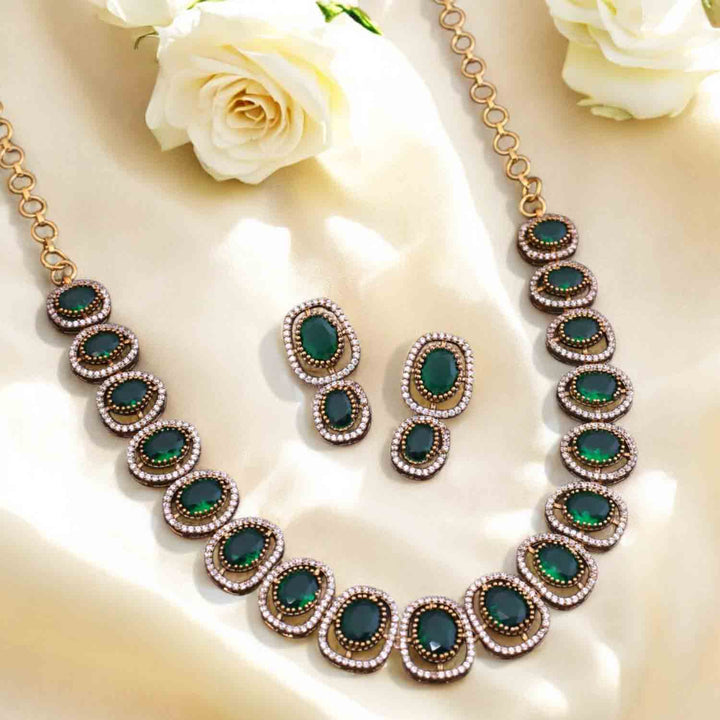 Emerald Emilija Victorian Jewellery Set - New Arrival