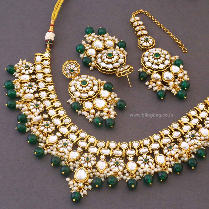 Emerald Eshanya Kundan Jewellery Set