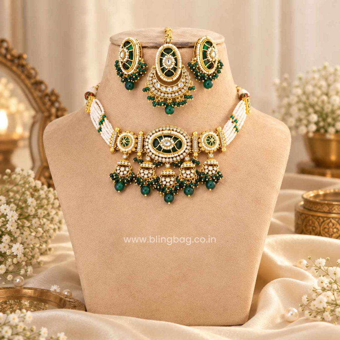 Emerald Eshvi Kundan Jewellery Set