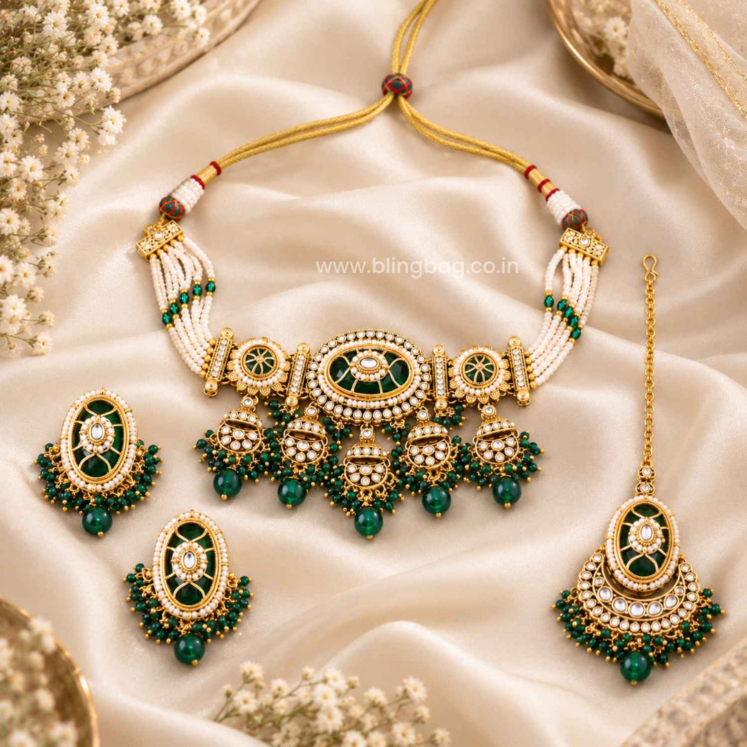 Emerald Eshvi Kundan Jewellery Set