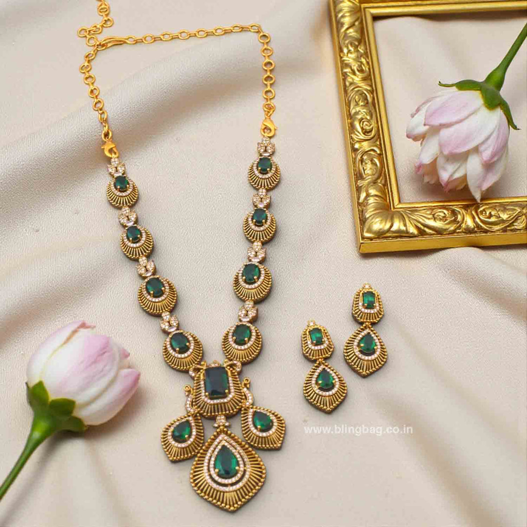 Emerald Evalyn Victorian Jewellery Set- New Arrivals