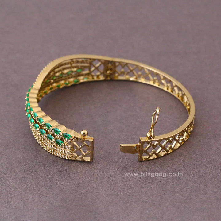 Emerald Evelyn Bracelet