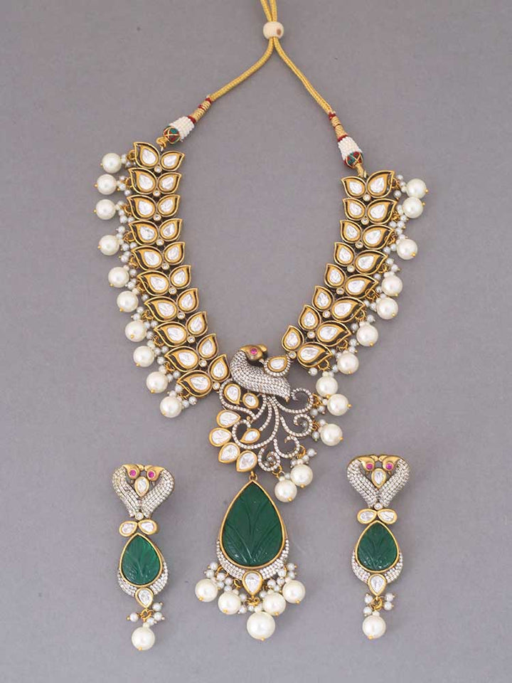 Emerald Fionnuala Jewellery Set