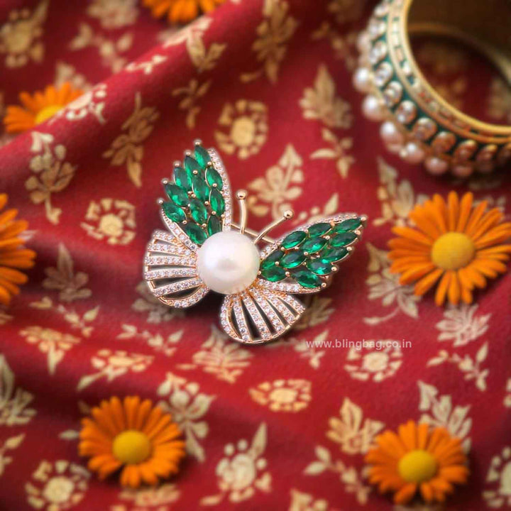Emerald Flutter Brooch