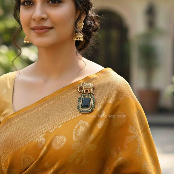 Emerald Gajraj Brooch