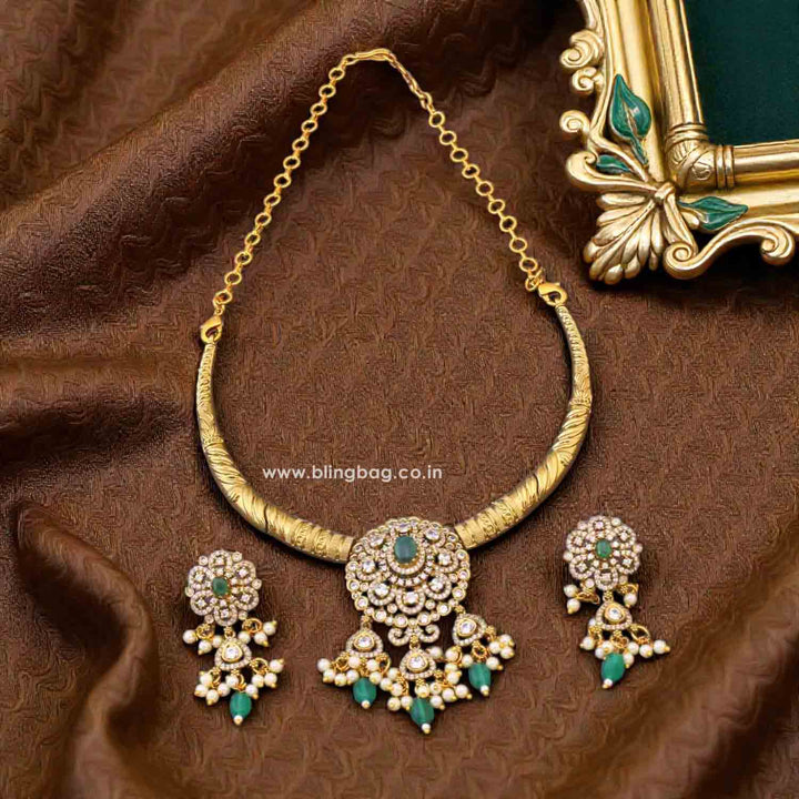Emerald Galindra Hasli Victorian Jewellery Set - New Arrival