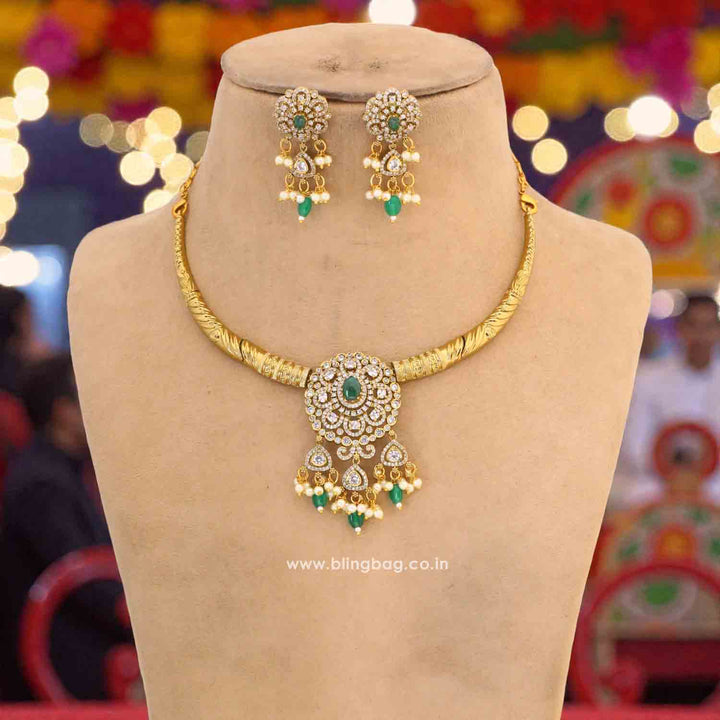 Emerald Galindra Hasli Victorian Jewellery Set - New Arrival