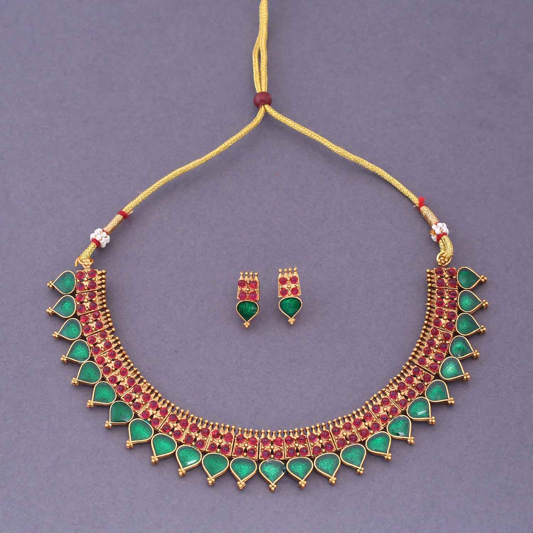 Emerald Ganisri Antique Jewellery Set - New Arrival