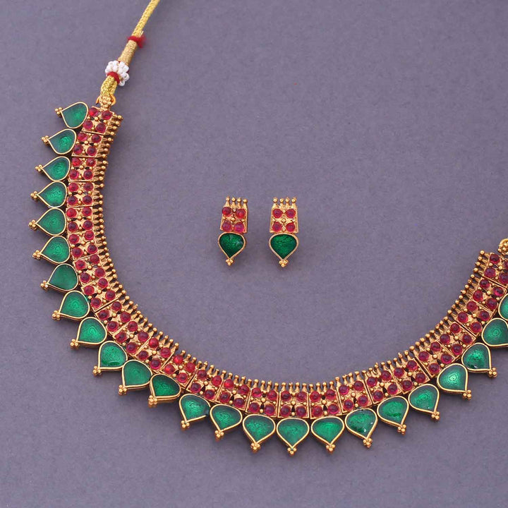 Emerald Ganisri Antique Jewellery Set - New Arrival
