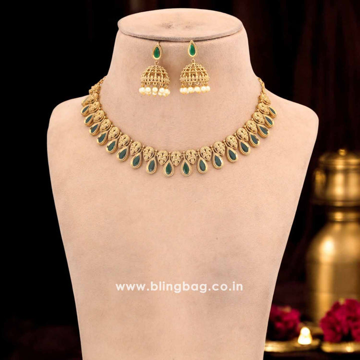 Emerald Garvitha Antique Jewellery Set - New Arrival