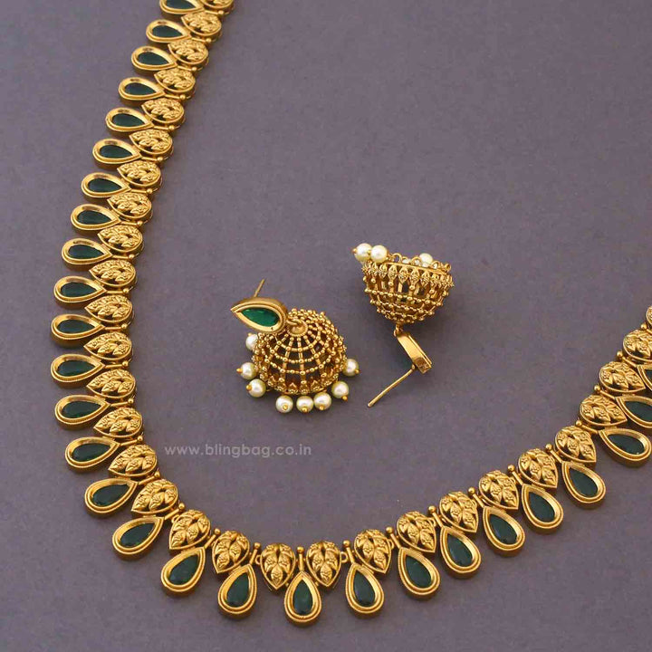 Emerald Garvitha Long Antique Jewellery Set - New Arrival