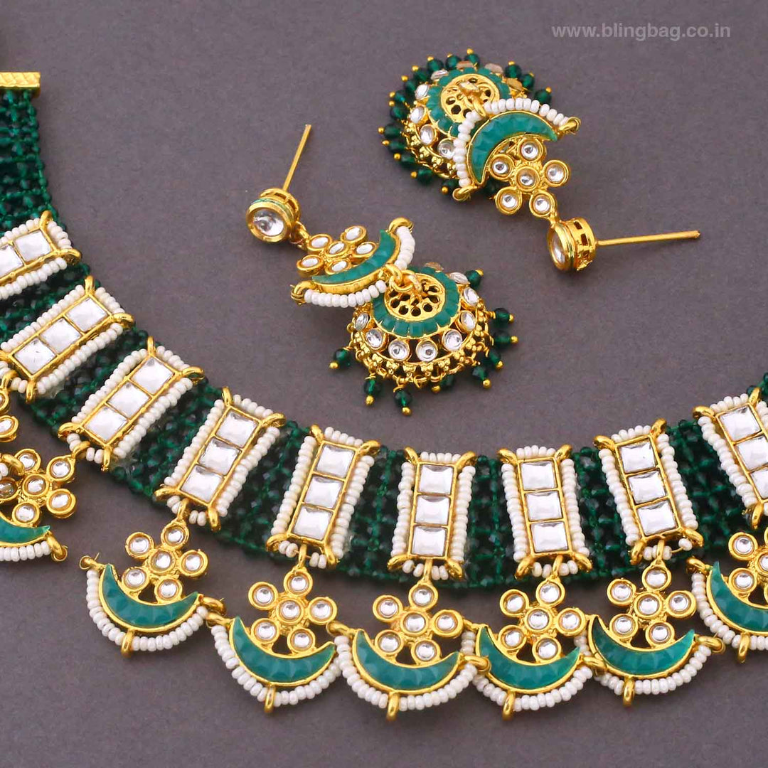 Emerald Gaurishi Kundan Jewellery Set