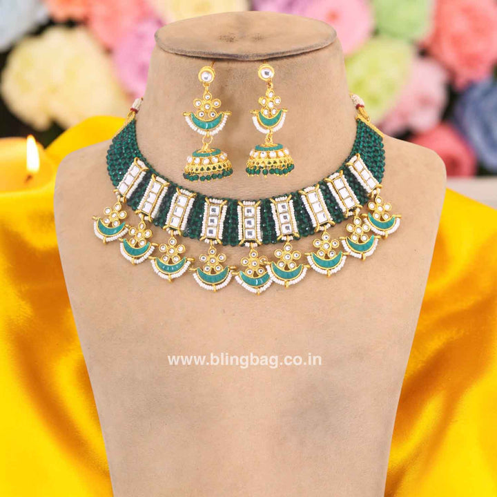 Emerald Gaurishi Kundan Jewellery Set