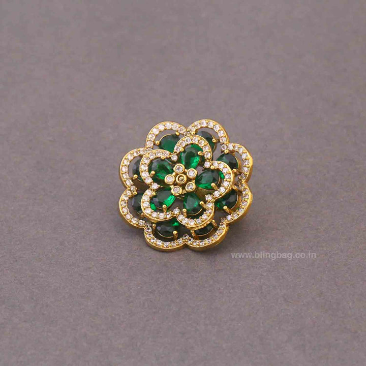 Emerald Gerbera Daisy Brooch