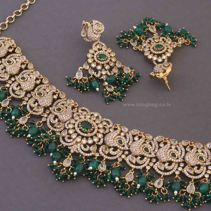 Emerald Gisania Victorian Jewellery Set - New Arrival