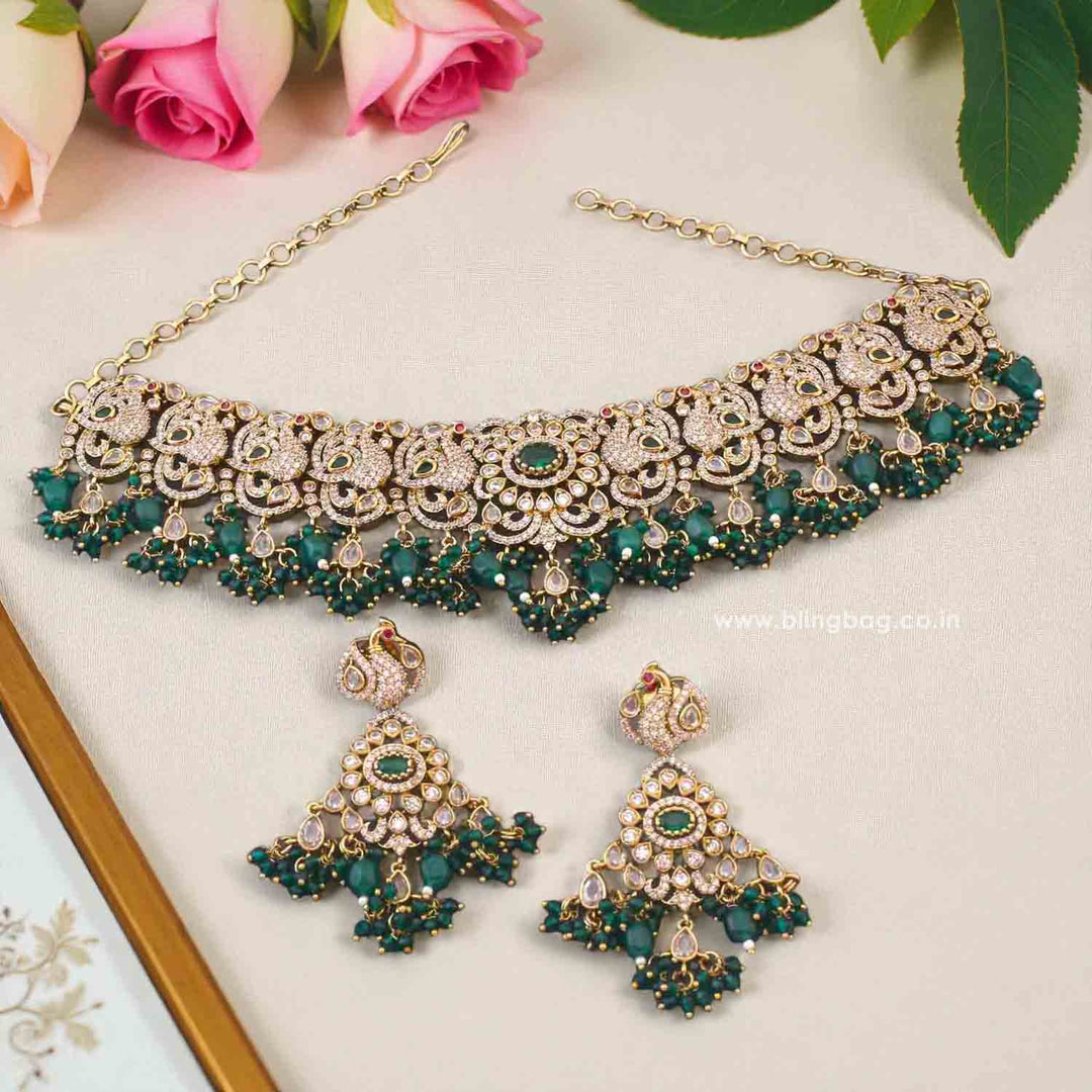 Emerald Gisania Victorian Jewellery Set - New Arrival