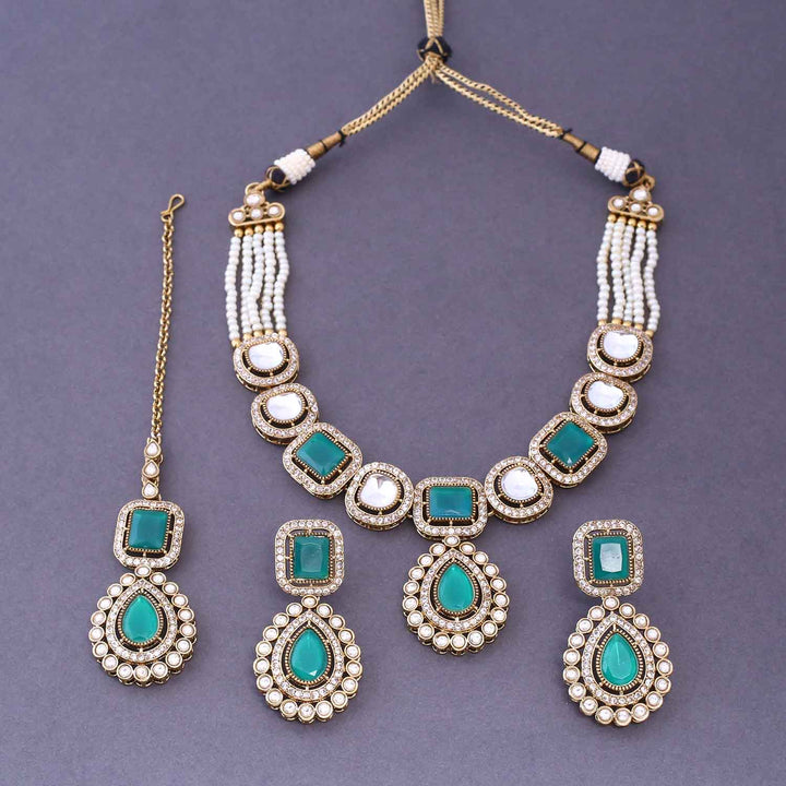 Emerald Gisele Victorian Jewellery Set - New Arrival