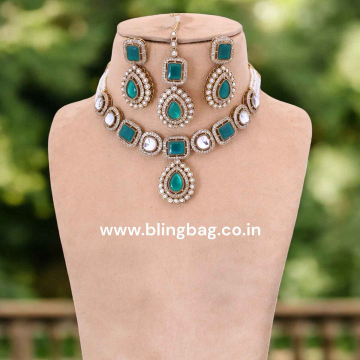 Emerald Gisele Victorian Jewellery Set - New Arrival