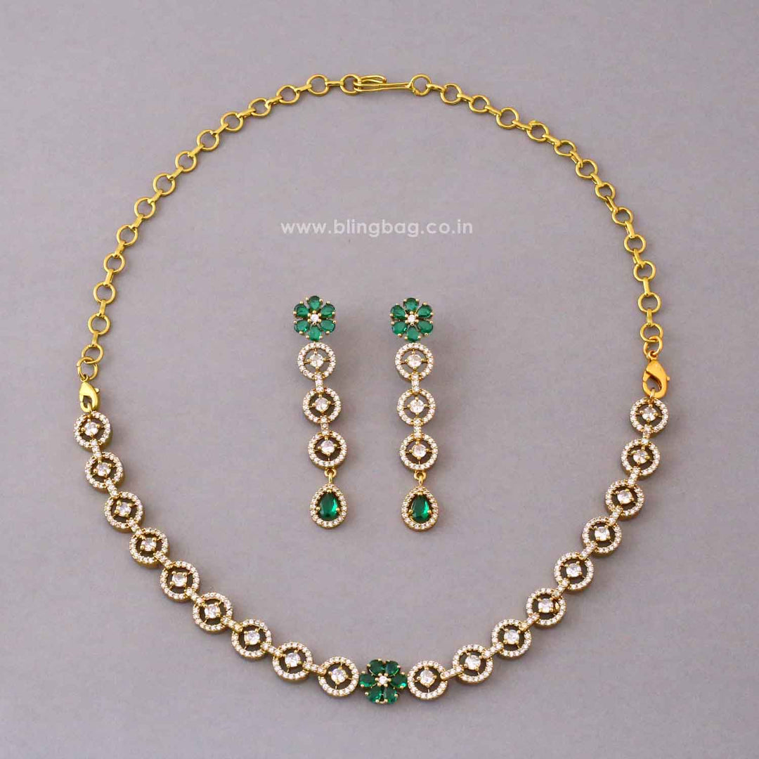 Emerald Gleam Victorian Jewellery Set - New Arrival