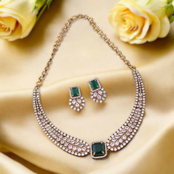 Emerald Grenit Victorian Jewellery Set- New Arrival