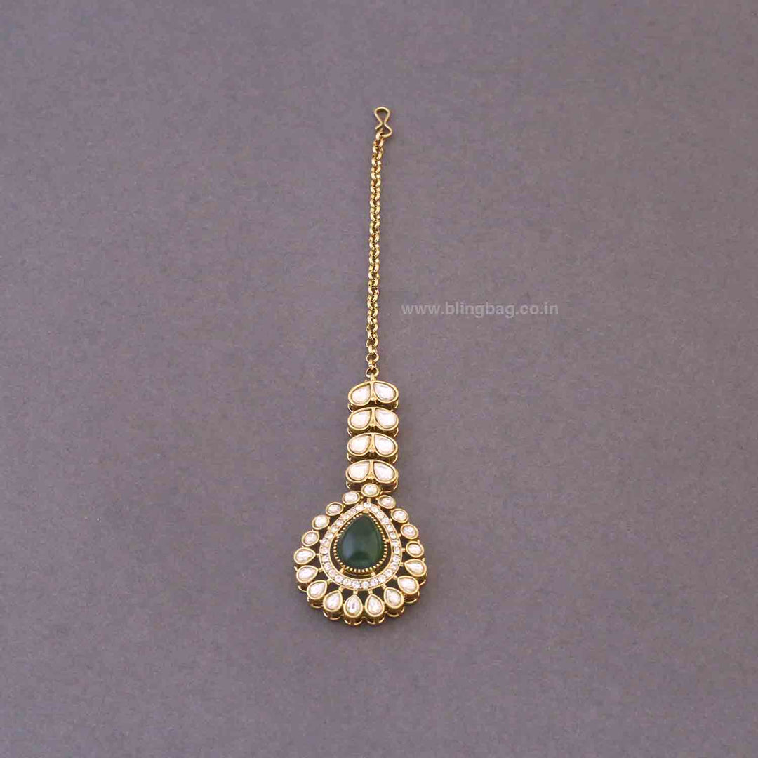 Emerald Gritriya Maang Tikka