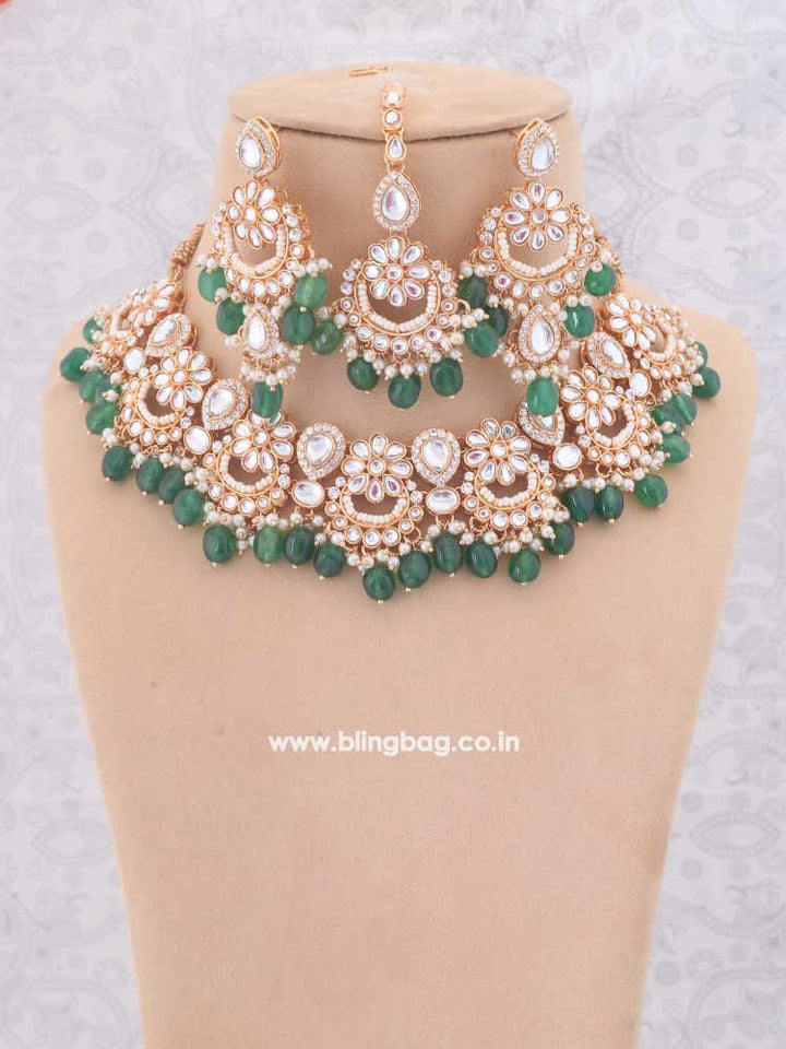 Emerald Gyanti Jewellery Set