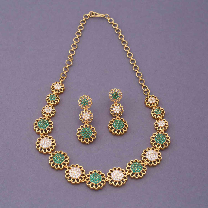 Emerald Halie Antique Jewellery Set - New Arrival