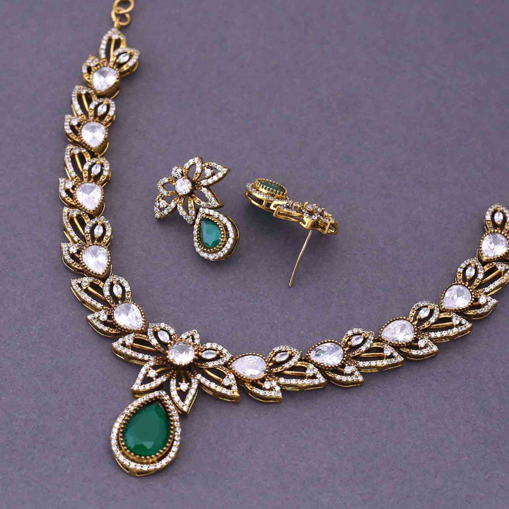Emerald Hana Victorian Jewellery Set - New Arrival