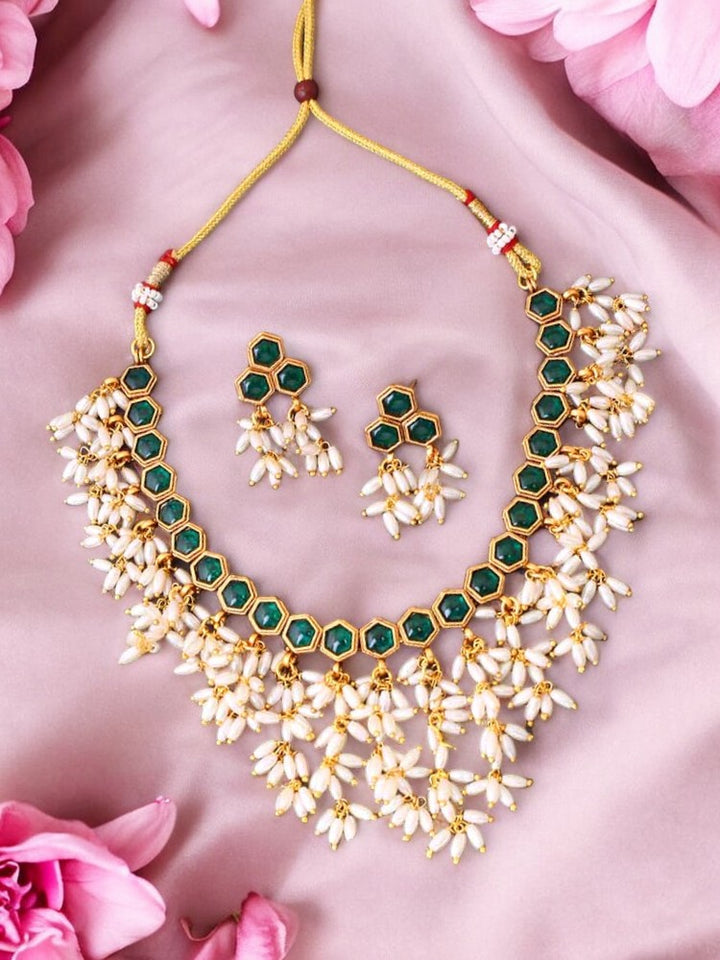 Emerald Hari Antique Jewellery Set - New Arrival