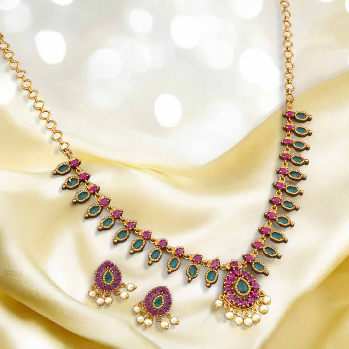 Emerald Harleen Antique Jewellery Set - New Arrival
