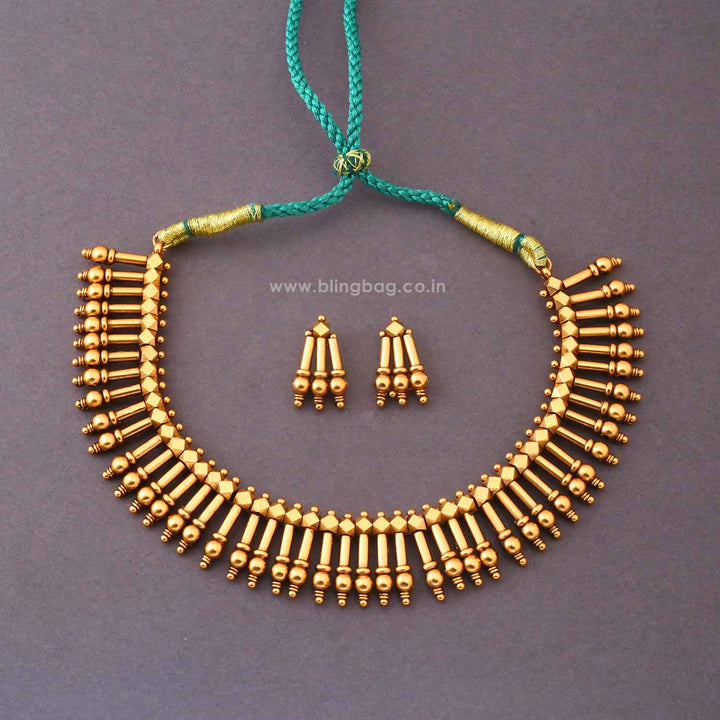 Emerald Harshikaa Antique Jewellery Set- New Arrival