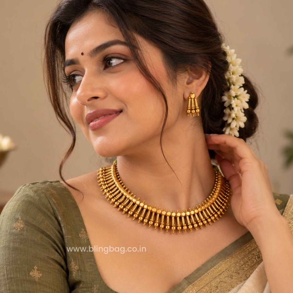 Emerald Harshikaa Antique Jewellery Set- New Arrival