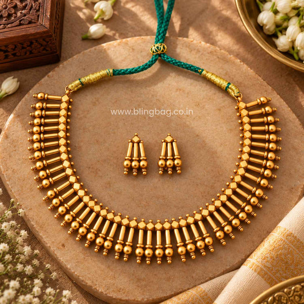 Emerald Harshikaa Antique Jewellery Set- New Arrival