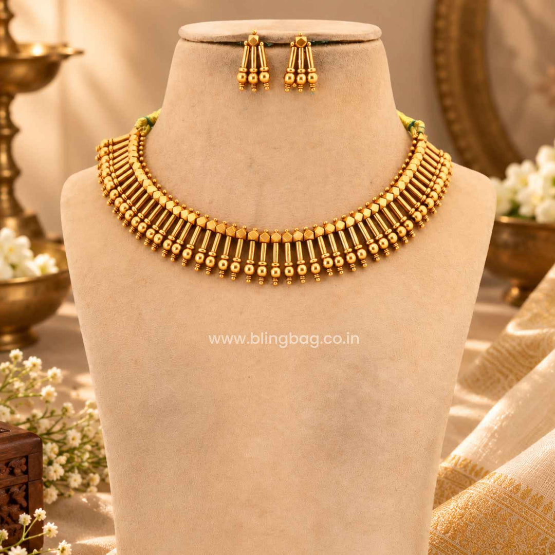 Emerald Harshikaa Antique Jewellery Set- New Arrival
