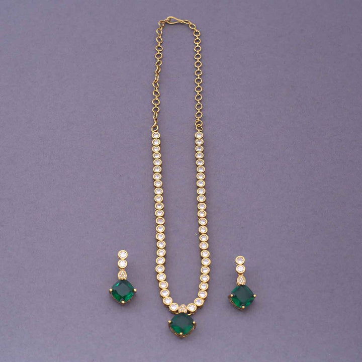 Emerald Hazilla Victorian Jewellery Set - New Arrival