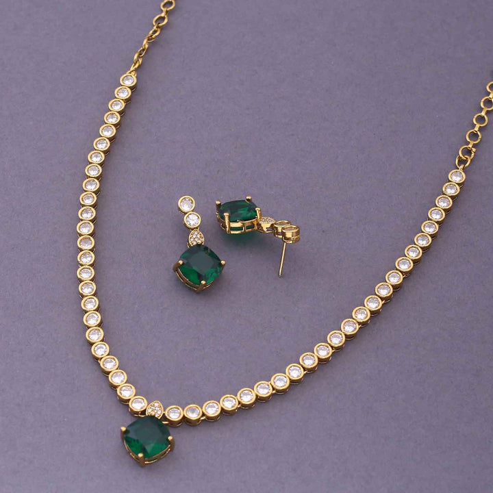 Emerald Hazilla Victorian Jewellery Set - New Arrival