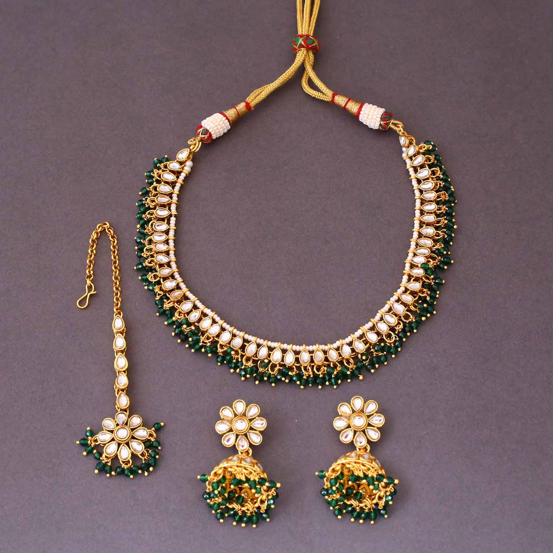 Emerald Heeral Kundan Jewellery Set