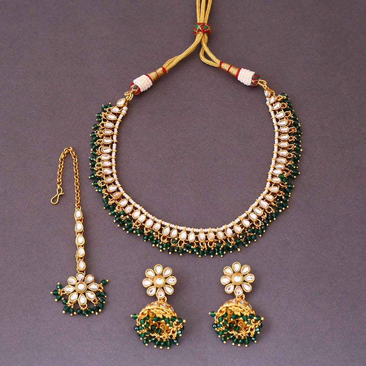 Emerald Heeral Kundan Jewellery Set