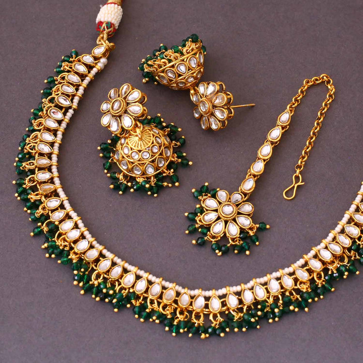 Emerald Heeral Kundan Jewellery Set