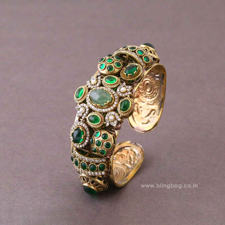 Emerald Helen Victorian Kada