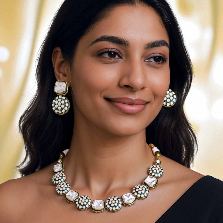 Emerald Hrishita Kundan Jewellery Set