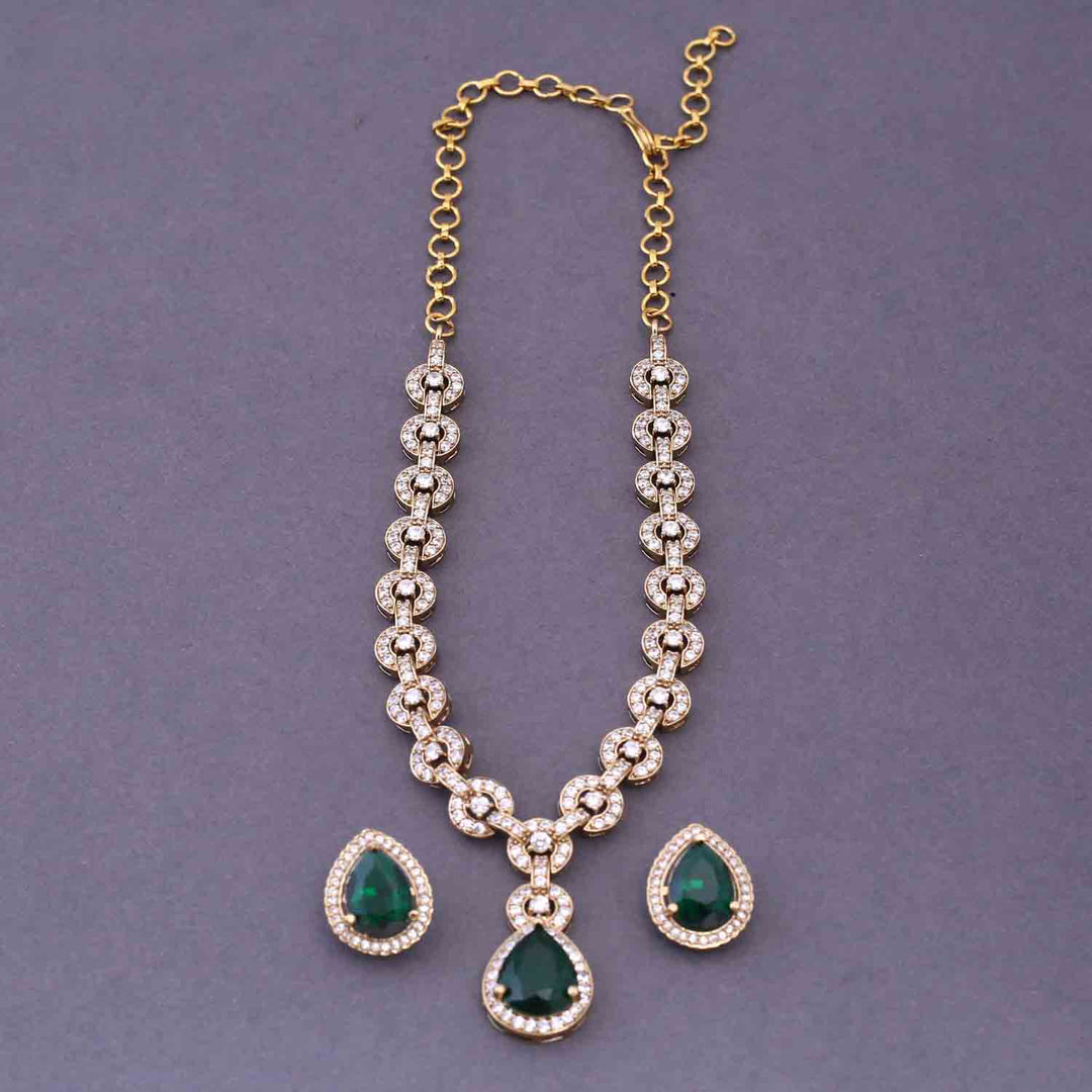 Emerald Hristina Victorian Jewellery Set - New Arrival