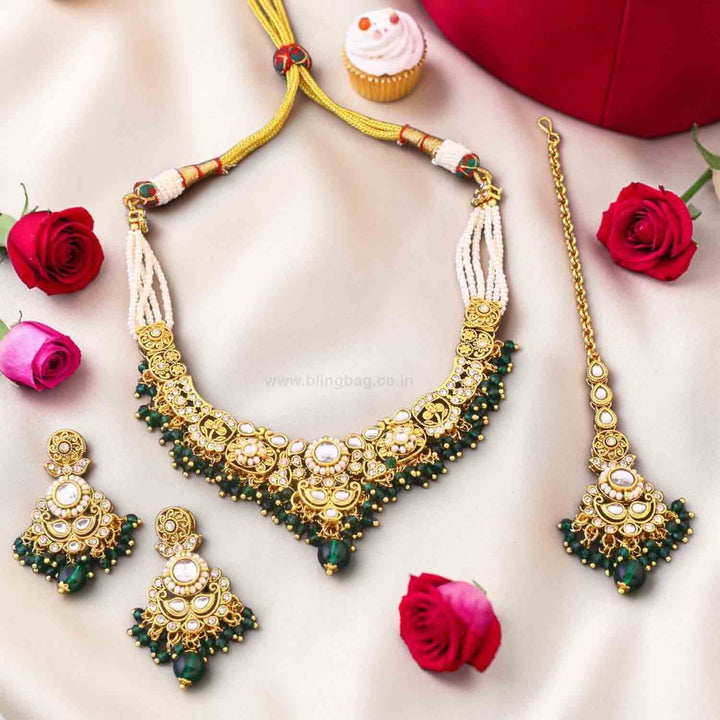 Emerald Hritika Kundan Jewellery Set
