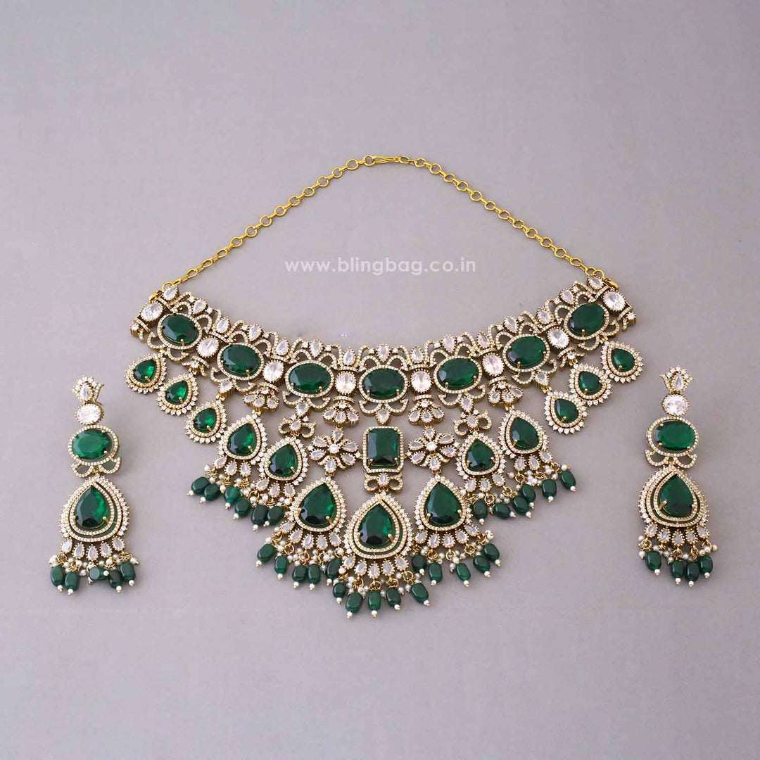 Emerald Infinity Victorian Jewellery Set - New Arrival