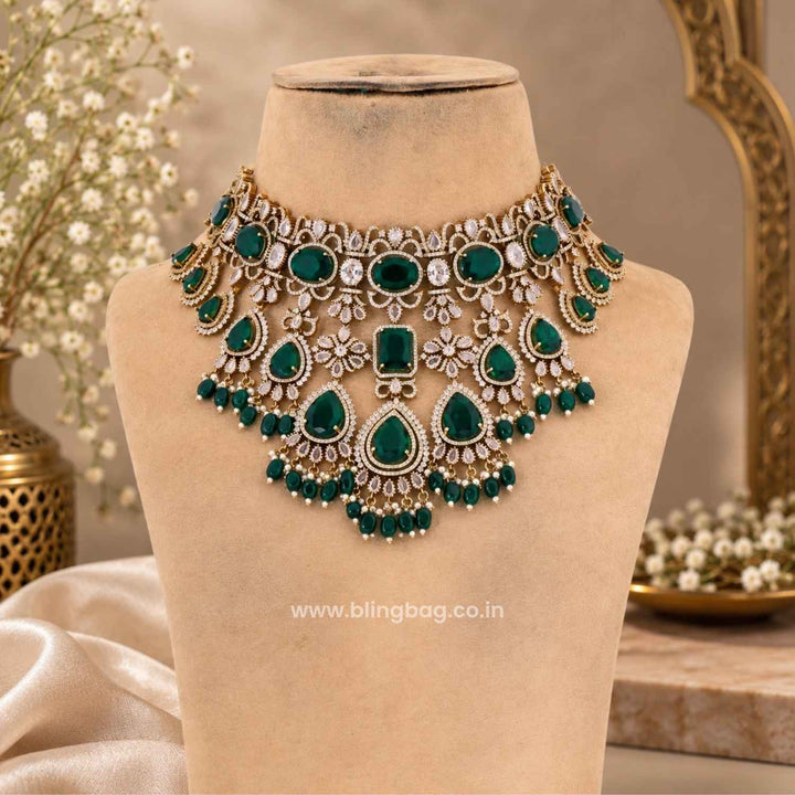 Emerald Infinity Victorian Jewellery Set - New Arrival