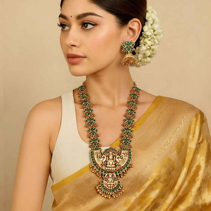 Emerald Ishwari Temple Jewellery Set - New Arrival