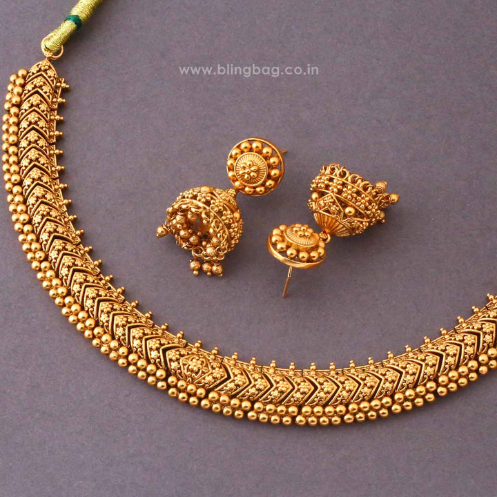 Emerald Ivara Antique Jewellery Set- New Arrival