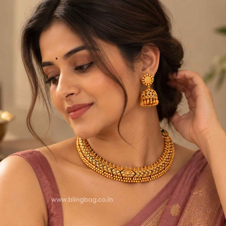 Emerald Ivara Antique Jewellery Set- New Arrival